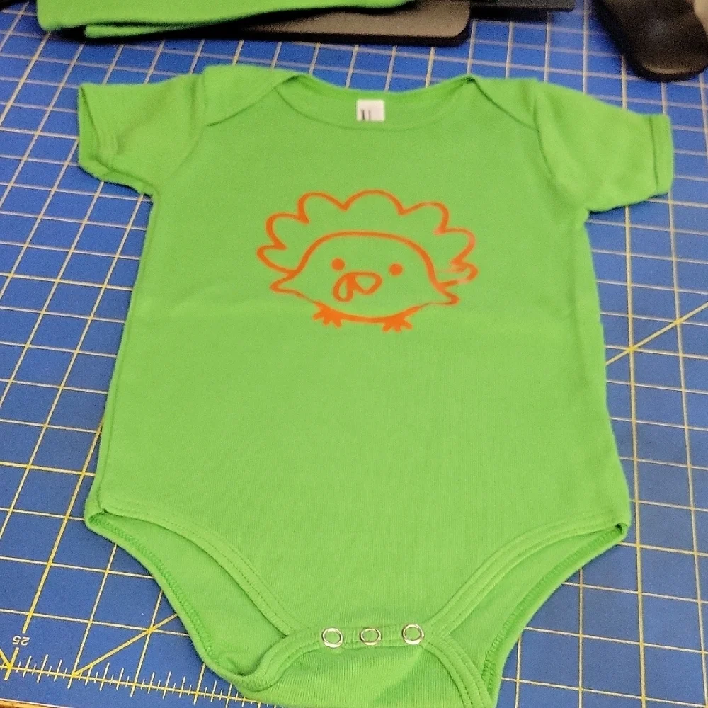 Green Baby Onesie with Orange Baby Turkey 12-18 months